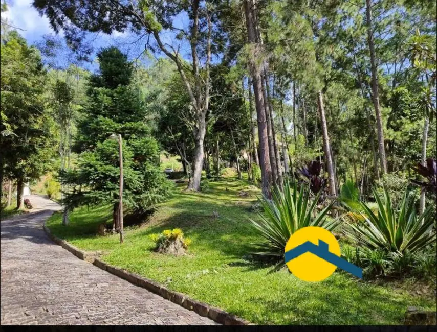 Foto 6 de Casa com 3 quartos à venda, 300m2 em Vale dos Pinheiros, Nova Friburgo - RJ