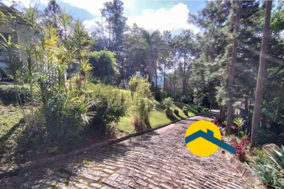 Foto 3 de Casa com 3 quartos à venda, 300m2 em Vale dos Pinheiros, Nova Friburgo - RJ