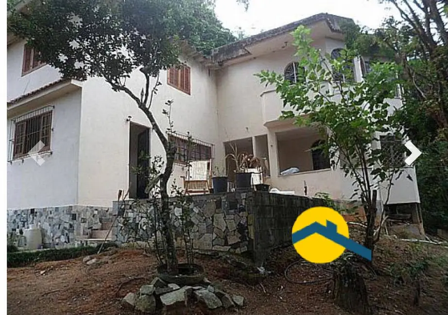 Foto 1 de Casa com 3 quartos à venda, 300m2 em Vale dos Pinheiros, Nova Friburgo - RJ