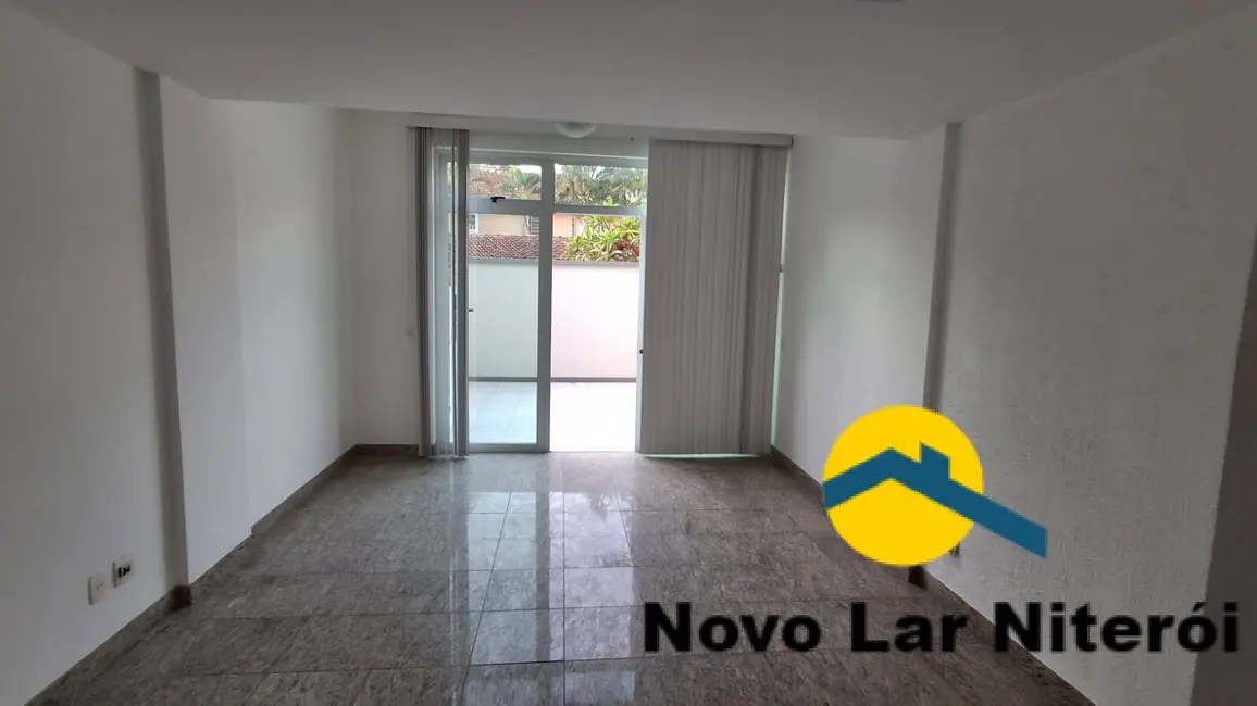 Foto 1 de Casa com 2 quartos à venda, 130m2 em São Francisco, Niteroi - RJ