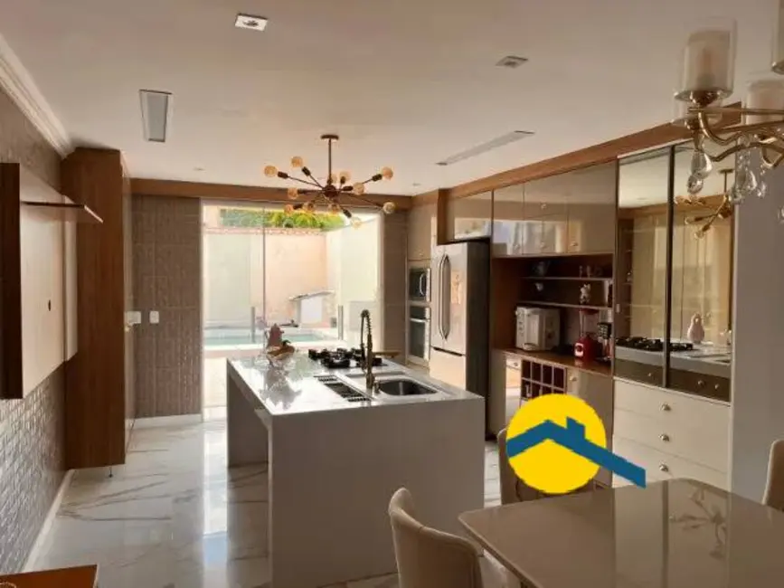 Foto 5 de Casa com 4 quartos à venda, 500m2 em Itaipu, Niteroi - RJ