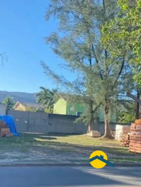 Foto 2 de Terreno / Lote à venda, 900m2 em Itaipu, Niteroi - RJ