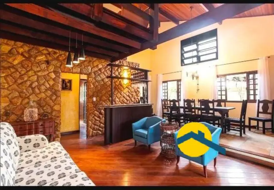 Foto 2 de Casa com 3 quartos à venda, 300m2 em Camboinhas, Niteroi - RJ