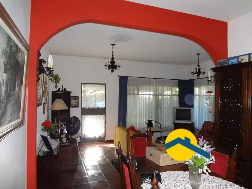 Foto 2 de Casa com 6 quartos à venda, 420m2 em São Francisco, Niteroi - RJ