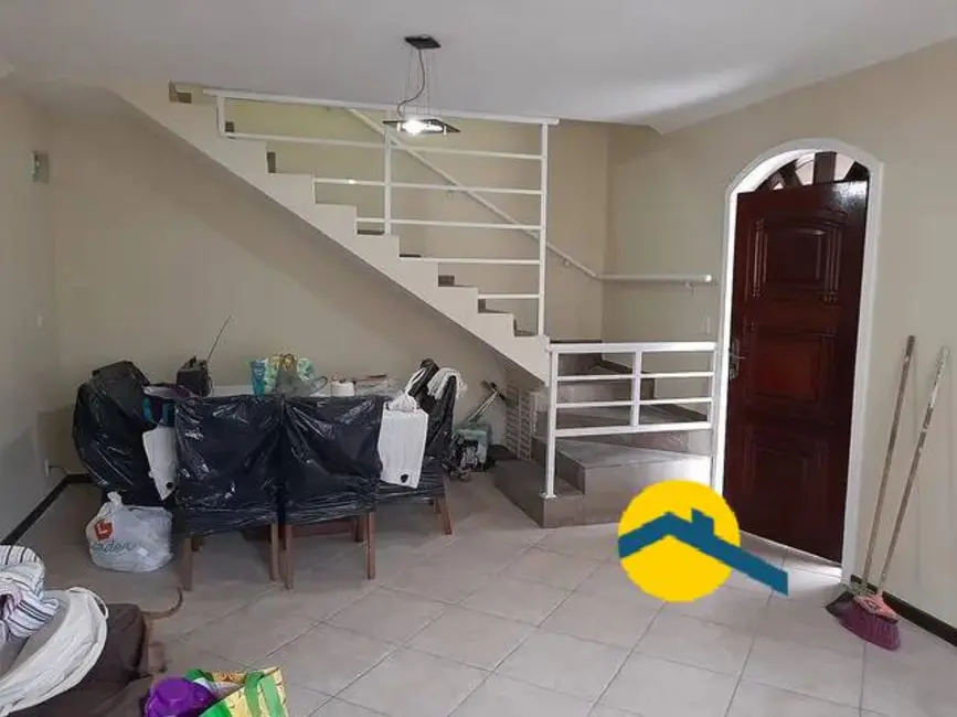 Foto 2 de Casa com 4 quartos à venda, 210m2 em Fonseca, Niteroi - RJ