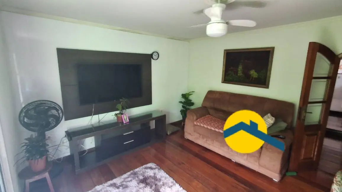 Foto 4 de Casa com 4 quartos à venda, 396m2 em Engenhoca, Niteroi - RJ