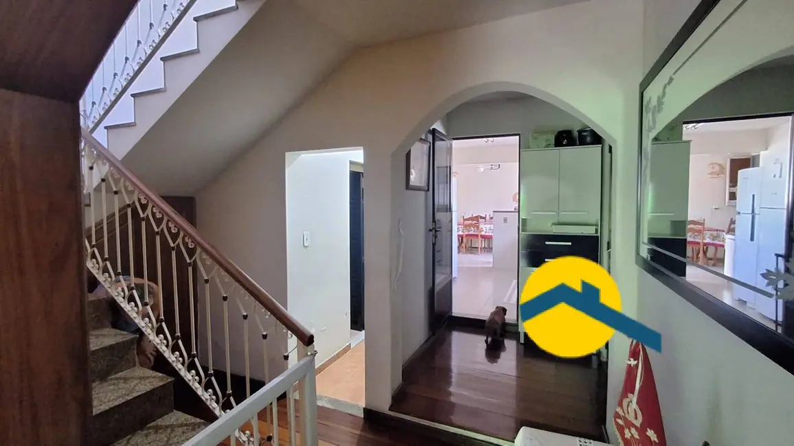 Foto 9 de Casa com 4 quartos à venda, 396m2 em Engenhoca, Niteroi - RJ