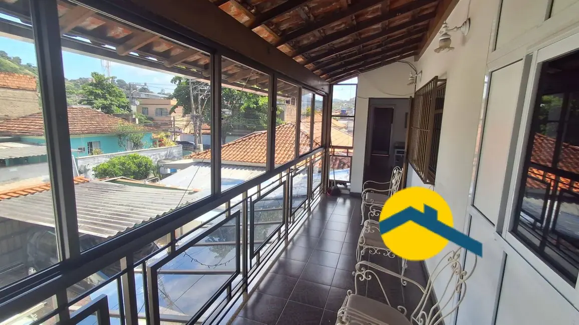 Foto 1 de Casa com 4 quartos à venda, 396m2 em Engenhoca, Niteroi - RJ