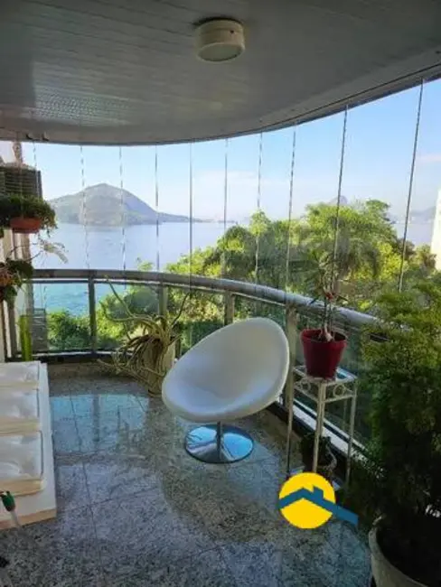 Foto 1 de Apartamento com 4 quartos à venda, 204m2 em Icaraí, Niteroi - RJ