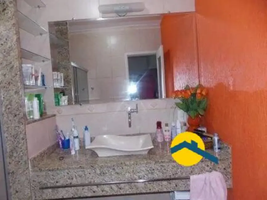 Foto 8 de Casa com 4 quartos à venda, 170m2 em Várzea das Moças, Niteroi - RJ