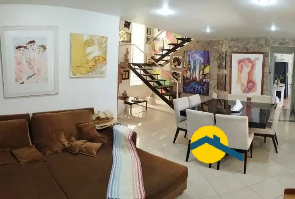 Casa com 3 quartos à venda, 206m2 em Maravista, Niteroi - RJ - imagem 4 Foto 4 de Casa com 3 quartos à venda, 206m2 em Maravista, Niteroi - RJ