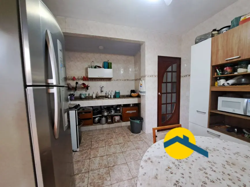 Casa com 4 quartos à venda, 210m2 em Parque Nanci, Marica - RJ - imagem 9 Foto 9 de Casa com 4 quartos à venda, 210m2 em Parque Nanci, Marica - RJ