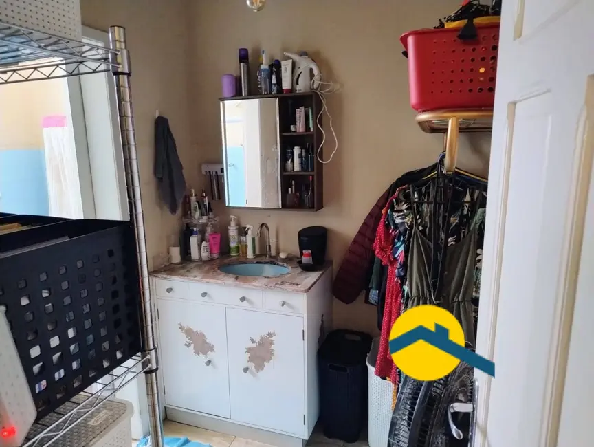 Foto 9 de Casa com 3 quartos à venda, 180m2 em Santa Rosa, Niteroi - RJ