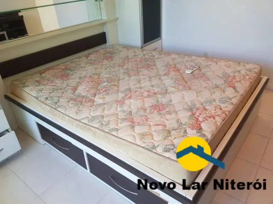 Foto 8 de Apartamento com 2 quartos à venda, 84m2 em Camboinhas, Niteroi - RJ