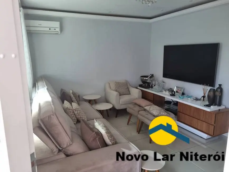 Foto 1 de Casa com 3 quartos à venda, 160m2 em Maravista, Niteroi - RJ