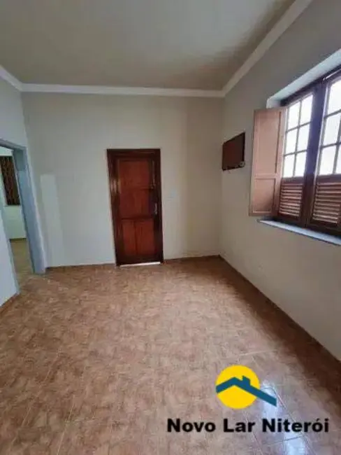 Foto 2 de Casa com 3 quartos à venda, 140m2 em Barreto, Niteroi - RJ