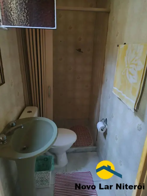 Casa com 8 quartos para alugar, 270m2 em São Domingos, Niteroi - RJ - imagem 7 Foto 7 de Casa com 8 quartos para alugar, 270m2 em São Domingos, Niteroi - RJ