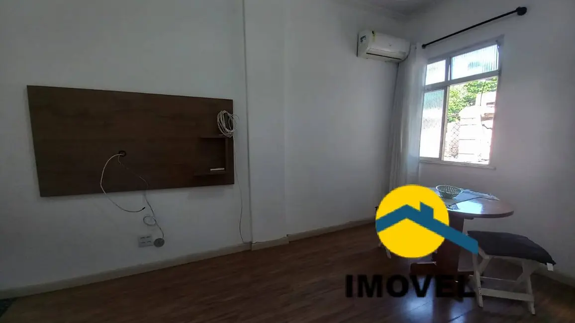 Foto 2 de Apartamento com 1 quarto à venda, 50m2 em São Francisco, Niteroi - RJ