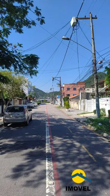 Foto 8 de Terreno / Lote à venda, 360m2 em Piratininga, Niteroi - RJ