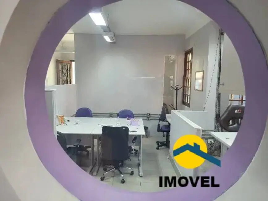 Casa com 4 quartos à venda, 150m2 em Pe Pequeno, Niteroi - RJ - imagem 4 Foto 4 de Casa com 4 quartos à venda, 150m2 em Pe Pequeno, Niteroi - RJ