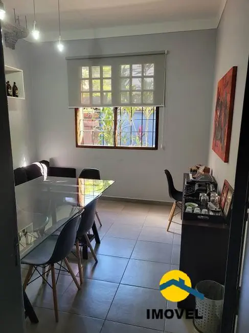 Casa com 4 quartos à venda, 150m2 em Pe Pequeno, Niteroi - RJ - imagem 6 Foto 6 de Casa com 4 quartos à venda, 150m2 em Pe Pequeno, Niteroi - RJ