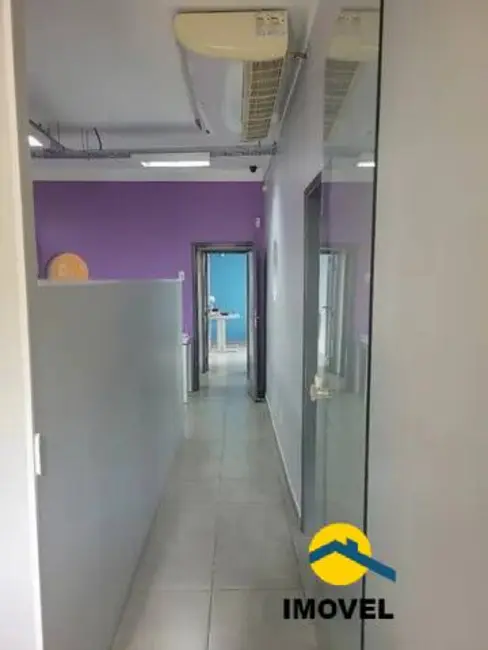 Casa com 4 quartos à venda, 150m2 em Pe Pequeno, Niteroi - RJ - imagem 5 Foto 5 de Casa com 4 quartos à venda, 150m2 em Pe Pequeno, Niteroi - RJ