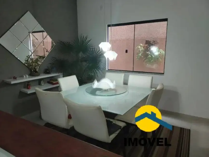 Foto 2 de Casa com 4 quartos à venda, 155m2 em Piratininga, Niteroi - RJ