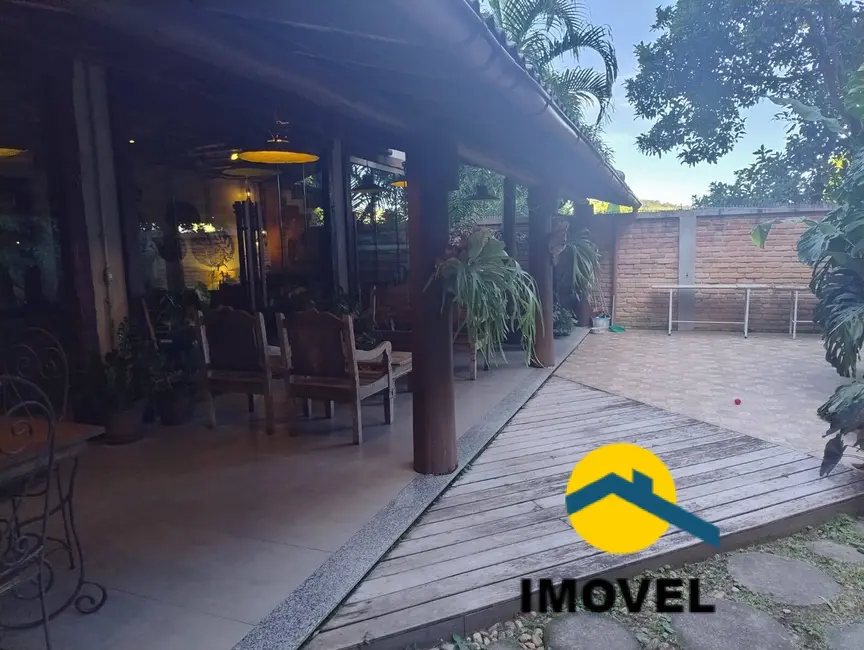 Casa de Condomínio com 4 quartos à venda, 400m2 em Maria Paula, Sao Goncalo - RJ - imagem 4 Foto 4 de Casa de Condomínio com 4 quartos à venda, 400m2 em Maria Paula, Sao Goncalo - RJ