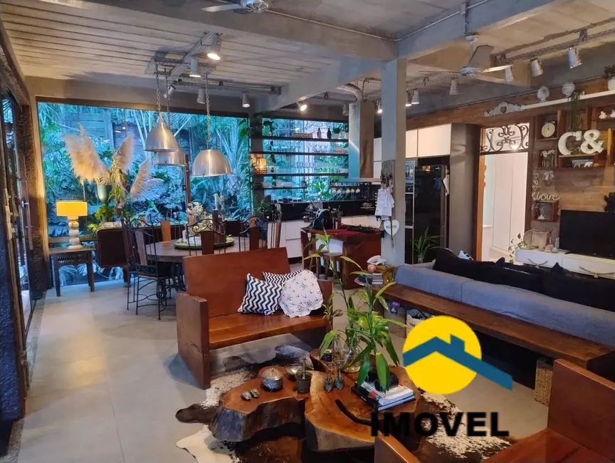 Casa de Condomínio com 4 quartos à venda, 400m2 em Maria Paula, Sao Goncalo - RJ - imagem 6 Foto 6 de Casa de Condomínio com 4 quartos à venda, 400m2 em Maria Paula, Sao Goncalo - RJ