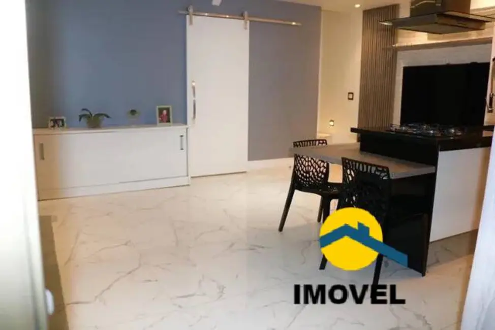 Apartamento com 2 quartos à venda, 90m2 em Charitas, Niteroi - RJ - imagem 5 Foto 5 de Apartamento com 2 quartos à venda, 90m2 em Charitas, Niteroi - RJ