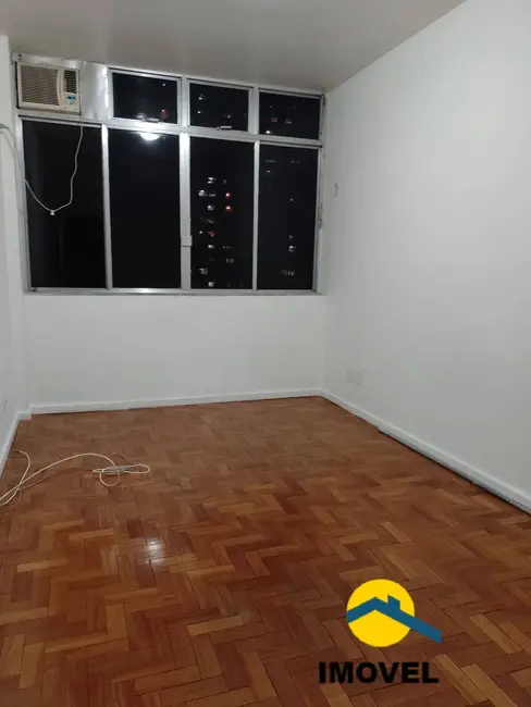 Foto 2 de Apartamento com 3 quartos à venda, 130m2 em Icaraí, Niteroi - RJ