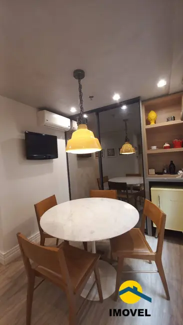 Sala Comercial à venda, 30m2 em Centro, Niteroi - RJ - imagem 8 Foto 8 de Sala Comercial à venda, 30m2 em Centro, Niteroi - RJ