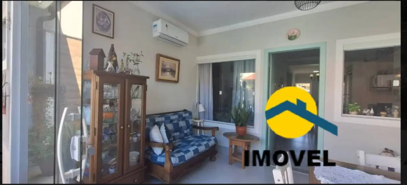 Foto 6 de Casa com 2 quartos à venda, 90m2 em Centro, Rio Bonito - RJ