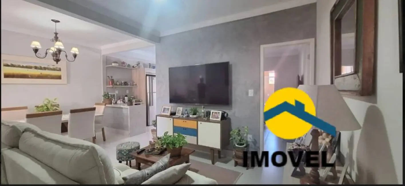 Foto 4 de Casa com 2 quartos à venda, 90m2 em Centro, Rio Bonito - RJ