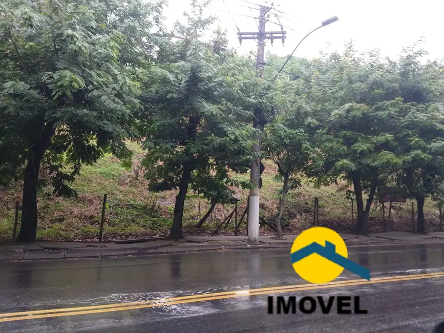 Foto 2 de Terreno / Lote à venda, 900m2 em Piratininga, Niteroi - RJ