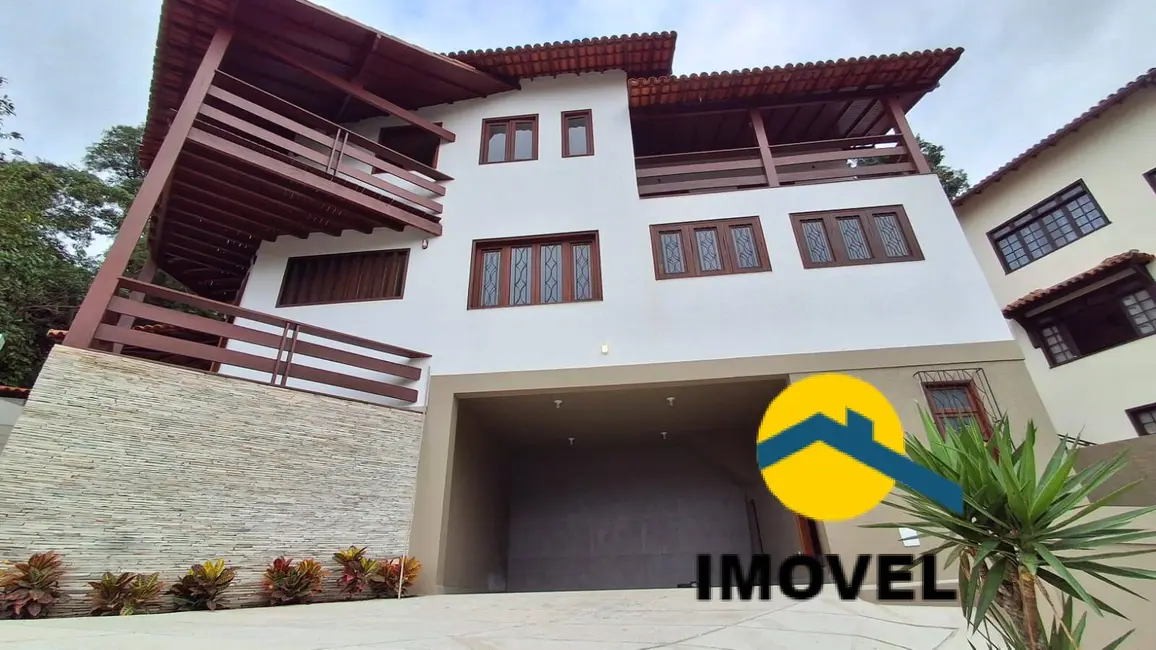 Foto 1 de Casa com 4 quartos à venda, 720m2 em Piratininga, Niteroi - RJ