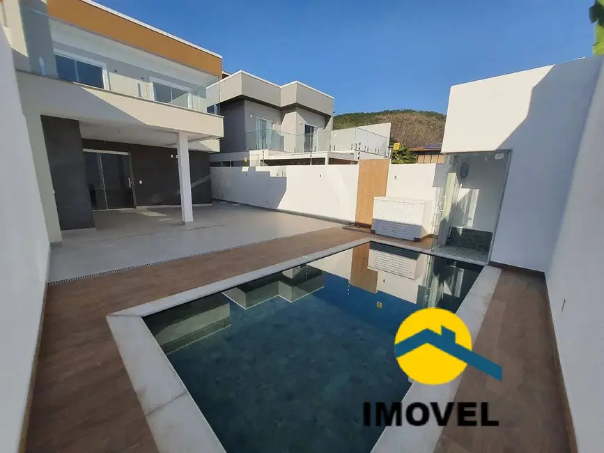 Foto 1 de Casa com 4 quartos à venda, 213m2 em Itaipu, Niteroi - RJ