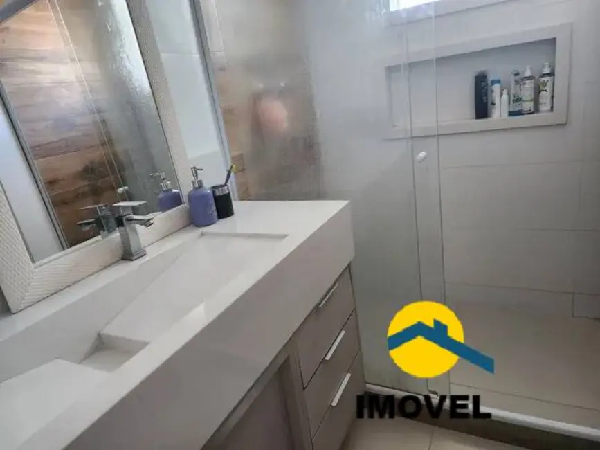 Casa de Condomínio com 3 quartos à venda, 190m2 em Arsenal, Sao Goncalo - RJ - imagem 8 Foto 8 de Casa de Condomínio com 3 quartos à venda, 190m2 em Arsenal, Sao Goncalo - RJ