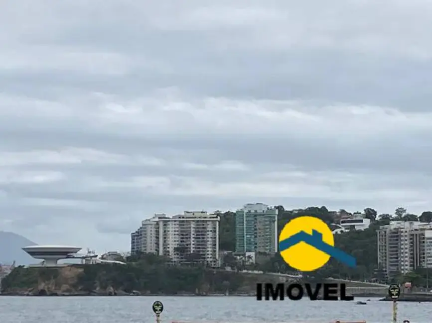 Foto 3 de Apartamento com 4 quartos à venda, 160m2 em Icaraí, Niteroi - RJ