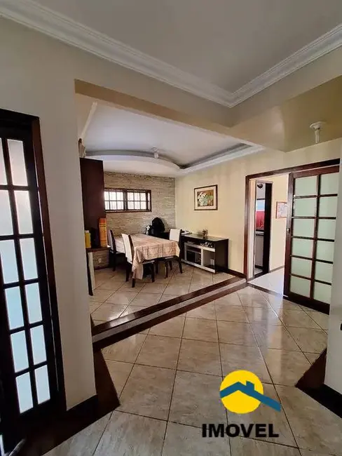Foto 2 de Casa de Condomínio com 2 quartos à venda, 125m2 em Arsenal, Sao Goncalo - RJ