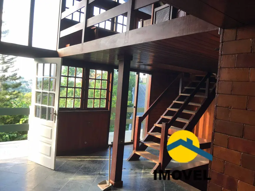 Foto 3 de Casa com 3 quartos à venda, 180m2 em Itaipu, Niteroi - RJ