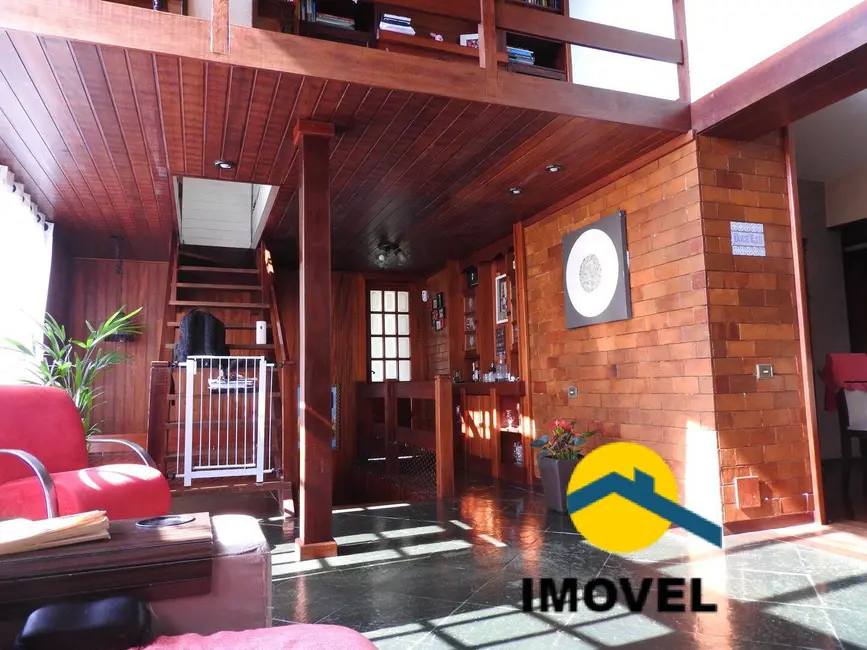 Foto 5 de Casa com 3 quartos à venda, 180m2 em Itaipu, Niteroi - RJ