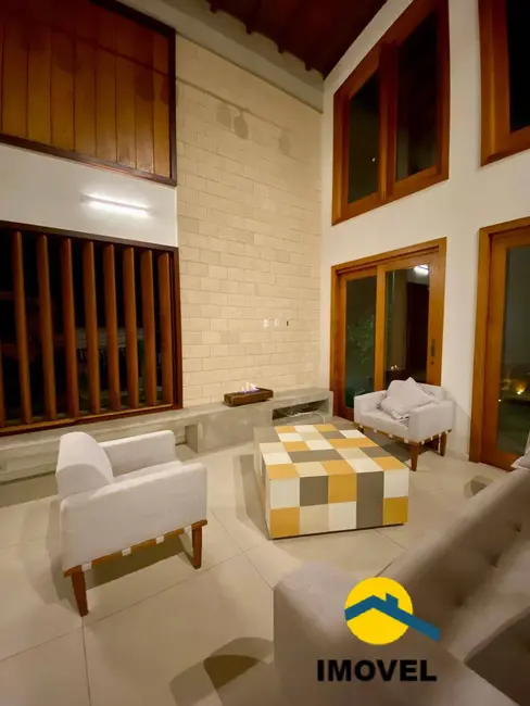 Foto 2 de Casa com 3 quartos à venda, 315m2 em Serra Grande, Niteroi - RJ