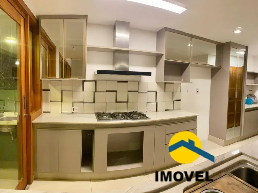 Casa com 3 quartos à venda, 315m2 em Serra Grande, Niteroi - RJ - imagem 7 Foto 7 de Casa com 3 quartos à venda, 315m2 em Serra Grande, Niteroi - RJ