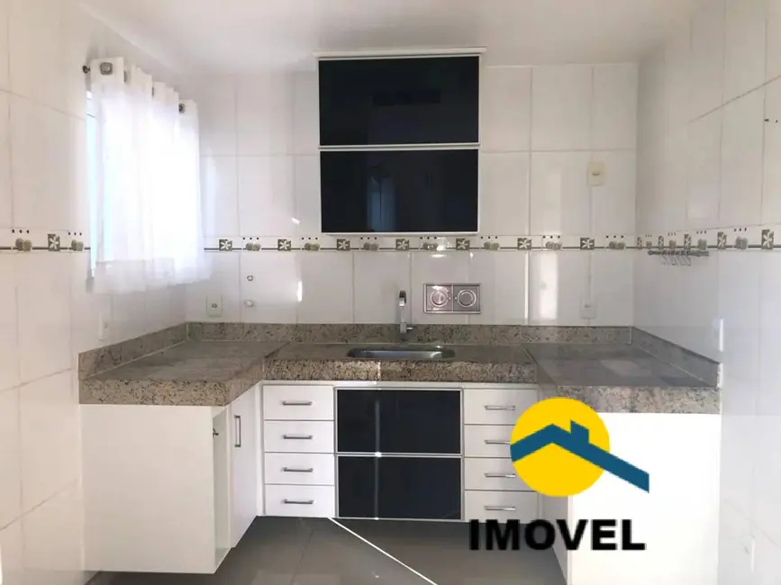 Foto 3 de Casa de Condomínio com 3 quartos à venda, 118m2 em Itaipu, Niteroi - RJ