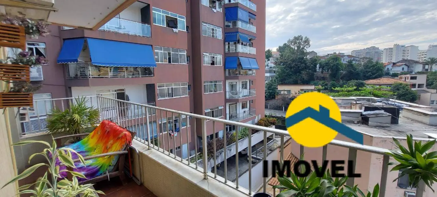 Apartamento com 3 quartos à venda, 138m2 em Icaraí, Niteroi - RJ - imagem 4 Foto 4 de Apartamento com 3 quartos à venda, 138m2 em Icaraí, Niteroi - RJ