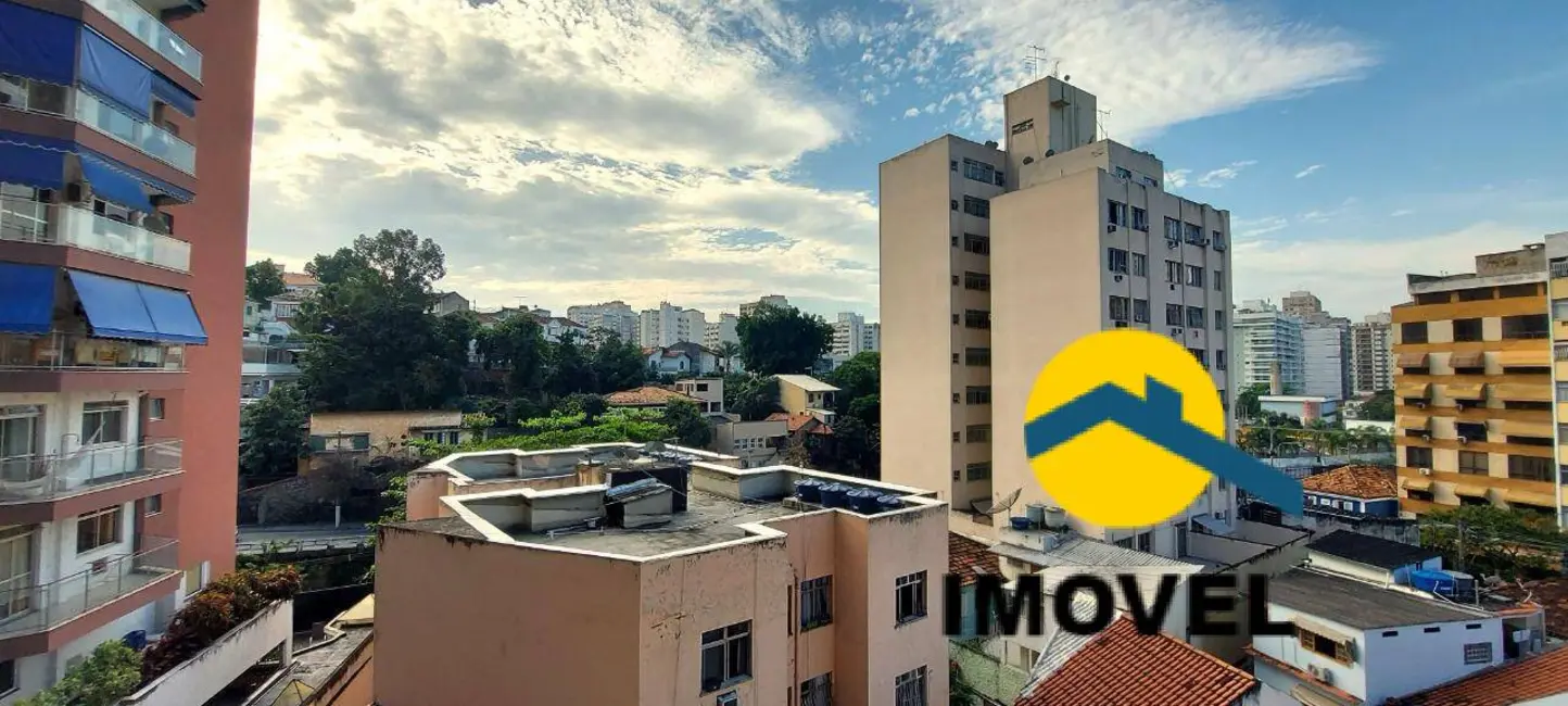 Apartamento com 3 quartos à venda, 138m2 em Icaraí, Niteroi - RJ - imagem 9 Foto 9 de Apartamento com 3 quartos à venda, 138m2 em Icaraí, Niteroi - RJ