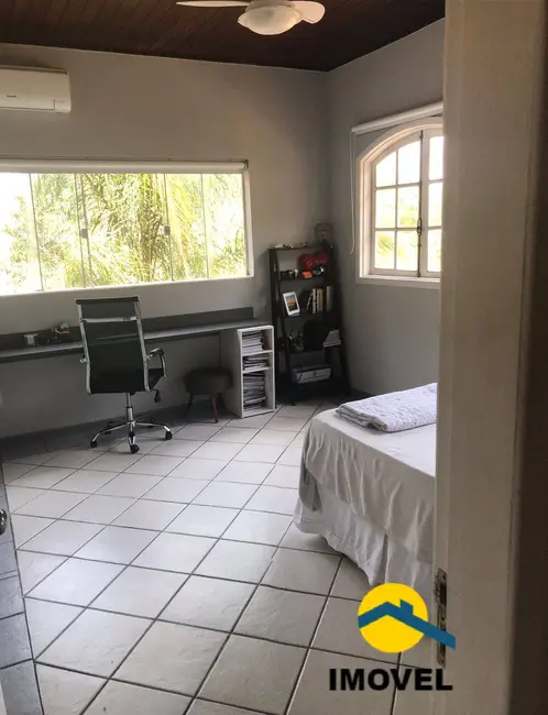 Foto 6 de Casa de Condomínio com 3 quartos à venda, 140m2 em Itaipu, Niteroi - RJ