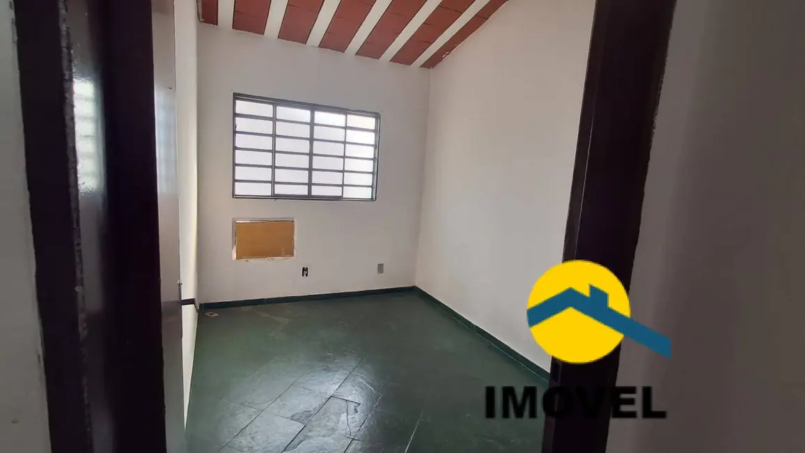 Apartamento com 2 quartos à venda, 45m2 em Outeiro das Pedras, Itaborai - RJ - imagem 3 Foto 3 de Apartamento com 2 quartos à venda, 45m2 em Outeiro das Pedras, Itaborai - RJ