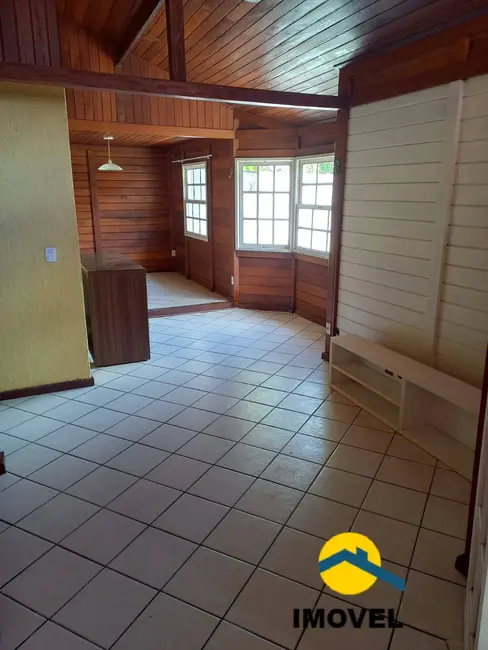 Foto 4 de Casa à venda, 450m2 em Maravista, Niteroi - RJ